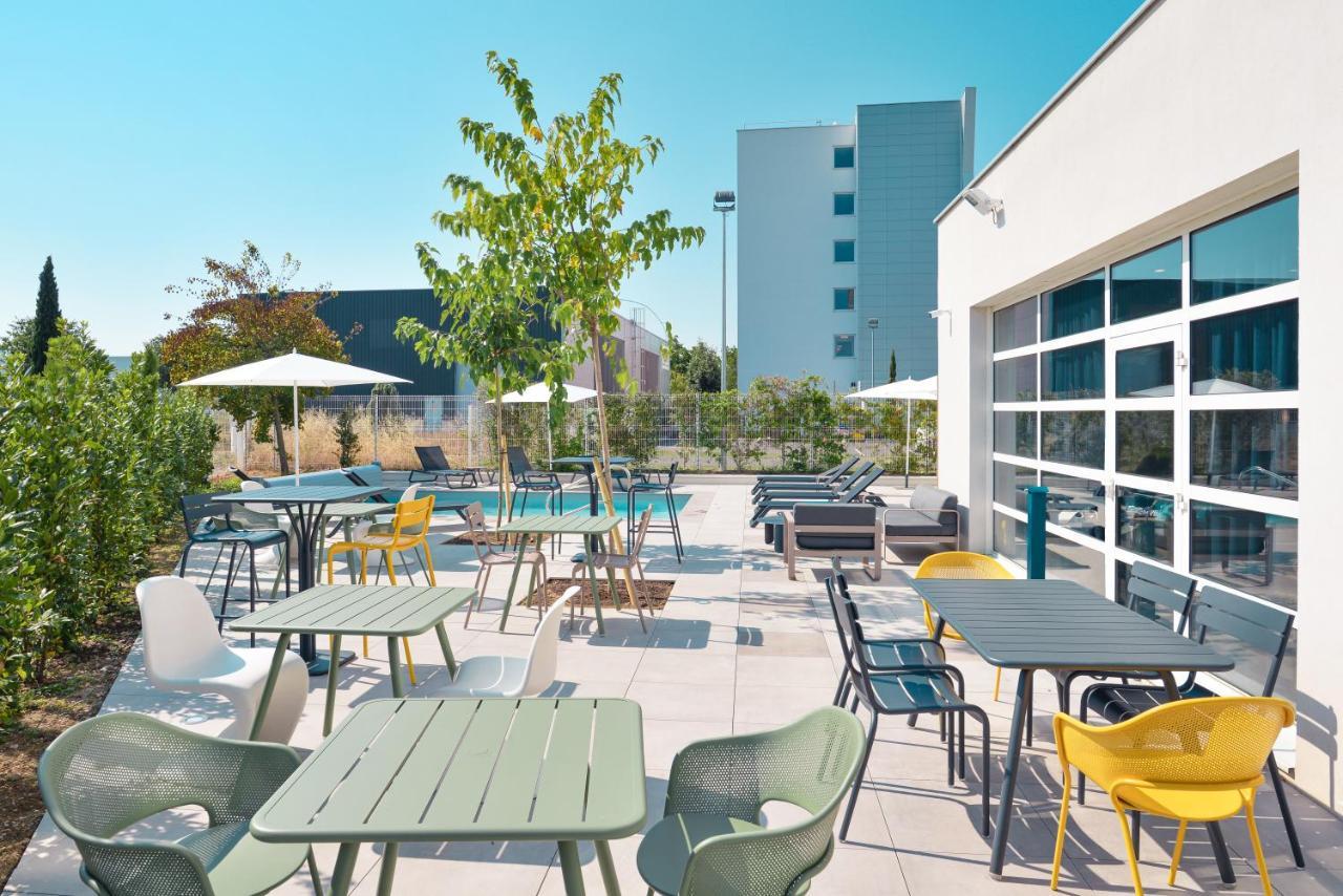 Ibis Styles Lyon Meyzieu Arena Stadium Exterior photo