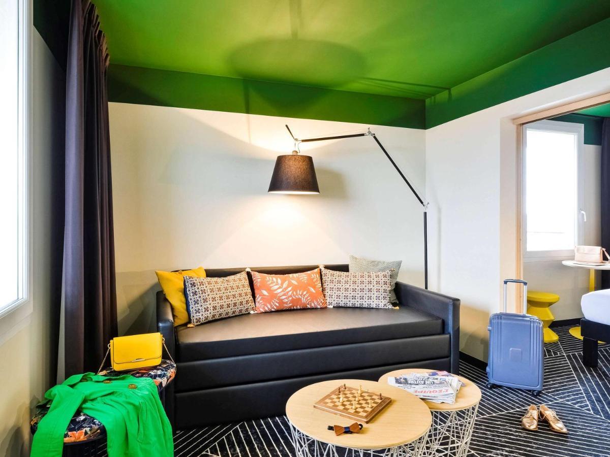 Ibis Styles Lyon Meyzieu Arena Stadium Exterior photo