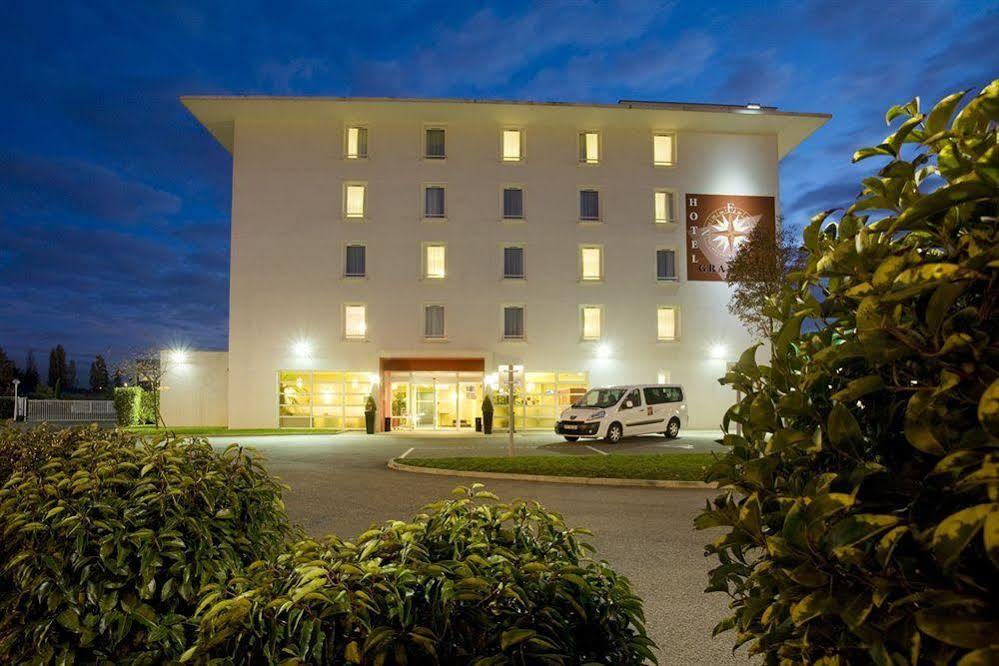 Ibis Styles Lyon Meyzieu Arena Stadium Exterior photo