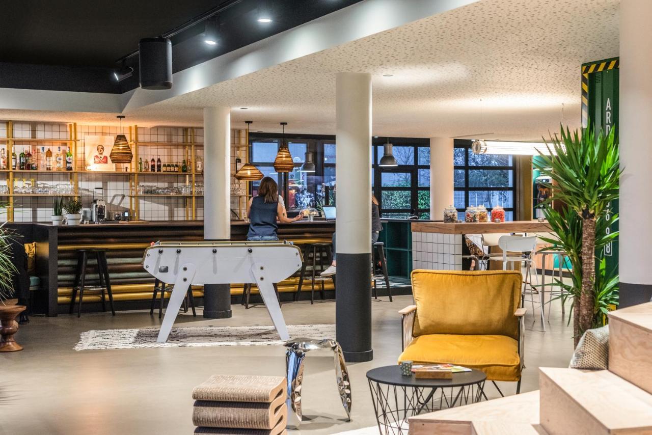 Ibis Styles Lyon Meyzieu Arena Stadium Exterior photo